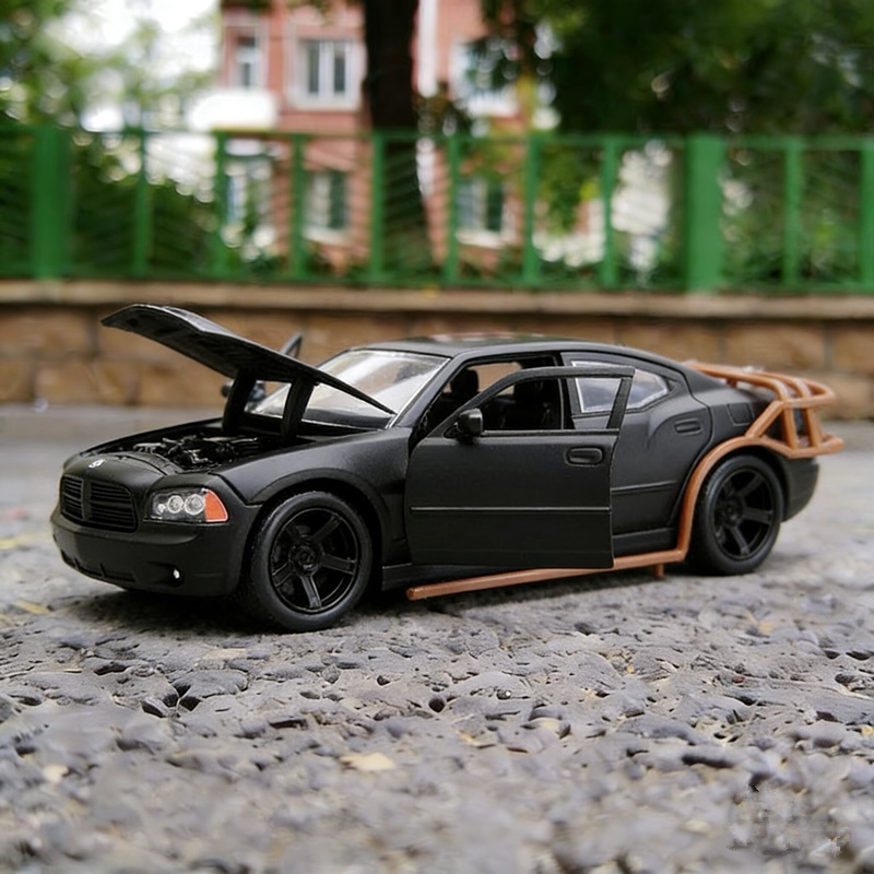 Model Kit Dodge Charger - Modellino Auto Sportiva Dodge Charger 2006