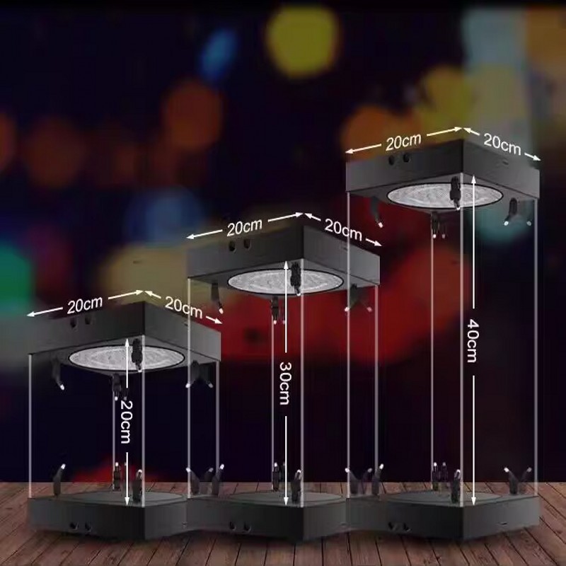Assemblaggio di figure LED rot - Model Kit Display Case recensione e prezzo