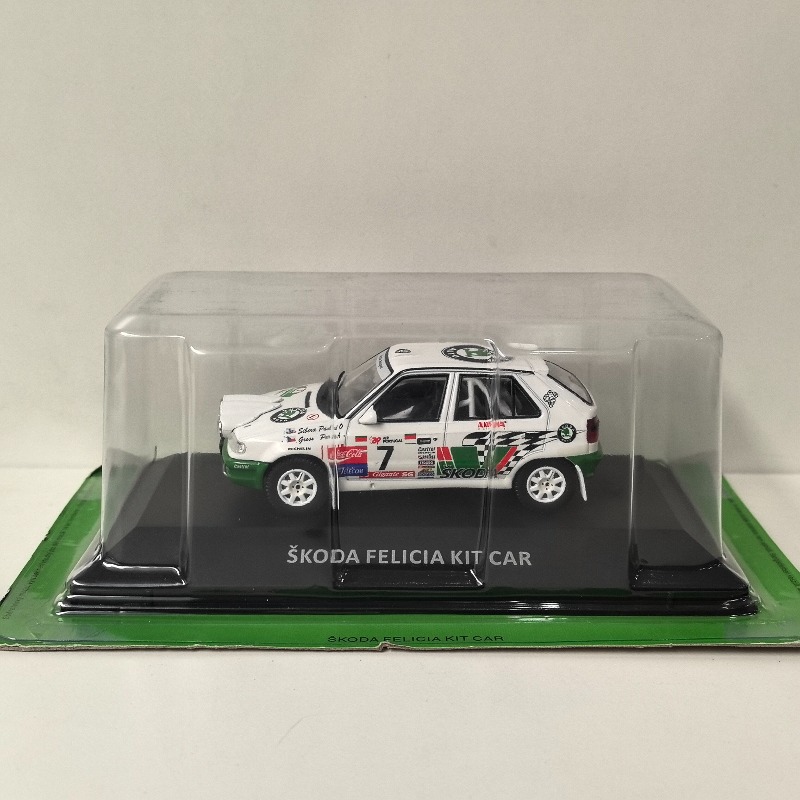 Modellino in Scala 1:43 SKODA  - Model Kit Toy recensione e prezzo